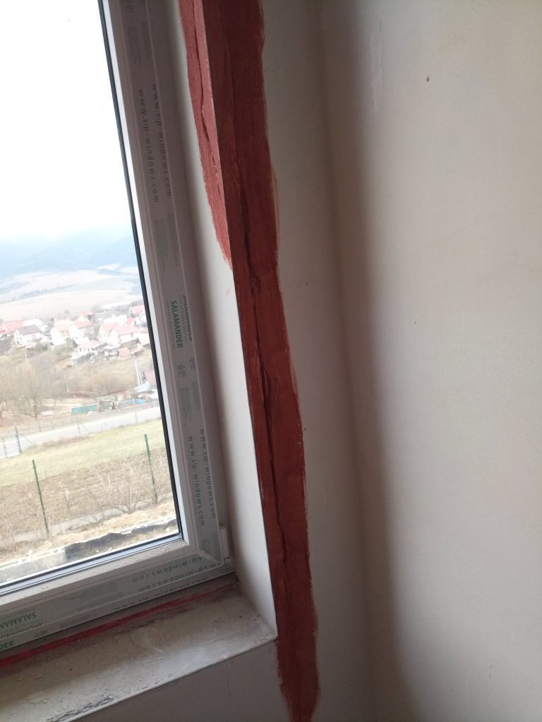 Emergency pre kamaráta: sadru vždy opravíš, aj také praskliny, ak statika nepustí