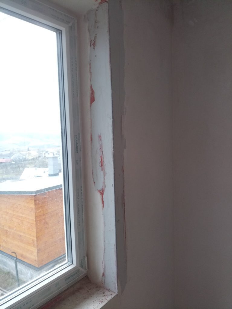 Emergency pre kamaráta: sadru vždy opravíš, aj také praskliny, ak statika nepustí